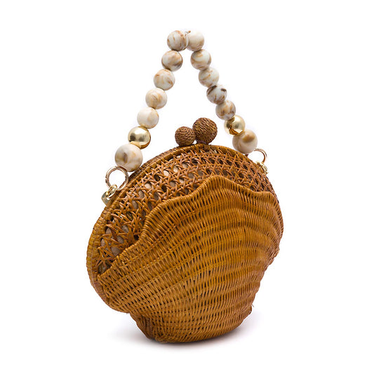 BOLSA CLUTCH CONCHA PALHA SEXTAVADA RATTAN NATURAL