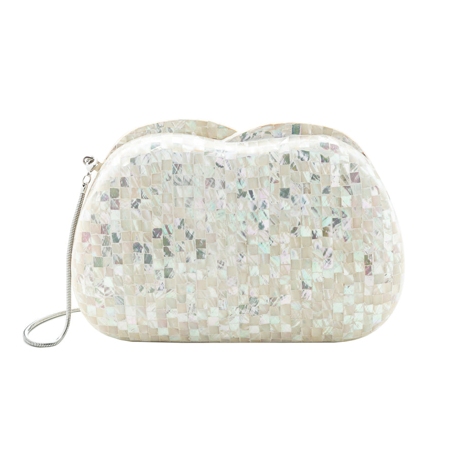 BOLSA CLUTCH MADREPÉROLA  ABAULADA MADRECLARA