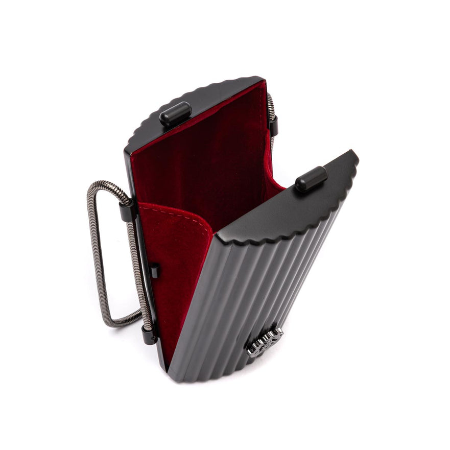 Clutch Cantil Preta