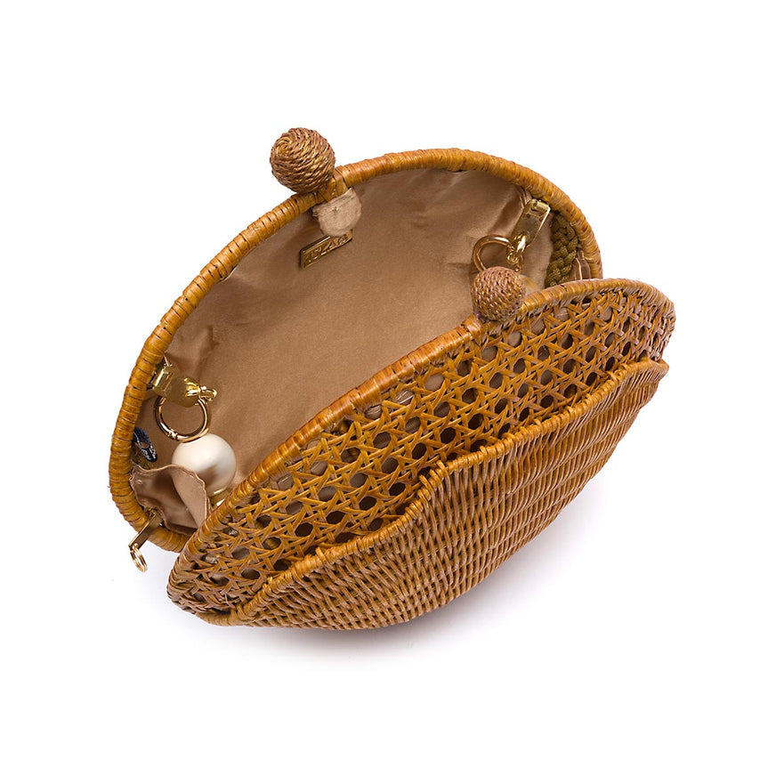 BOLSA CLUTCH CONCHA PALHA SEXTAVADA RATTAN NATURAL