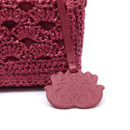BOLSA  FLAP CROCHê MONOGRAMA SOFT CHERRY/RAFIA BURGUNDY