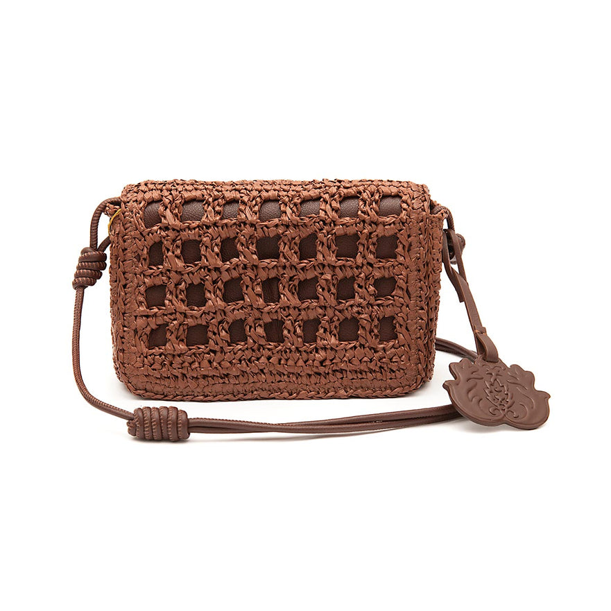 BOLSA FLAP CROCHE IARA CACAU