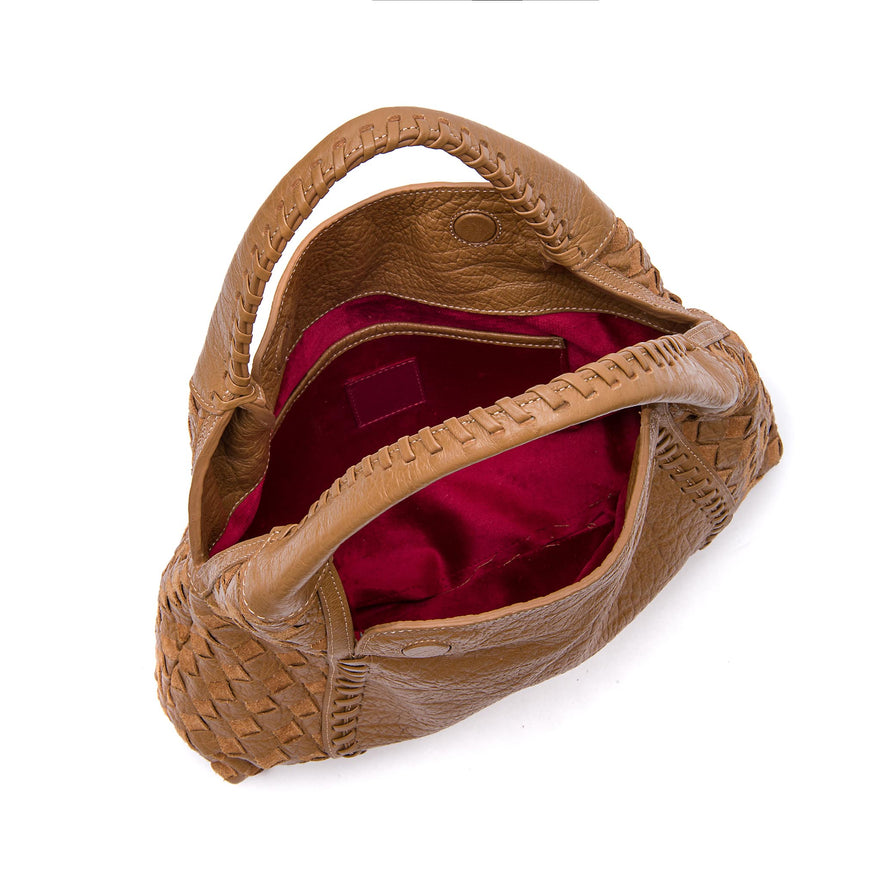 BOLSA ÍSIS WOVEN HOBO TRESSÊ MÉDIA COURO AMENDOA