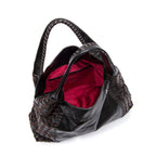 BOLSA HOBO ÍSIS WOVEN MAXI COURO TRESSÊ PRETO