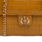 BOLSA SIENNA JUMBO TOTE FLAP EM COURO AÇAFRÃO
