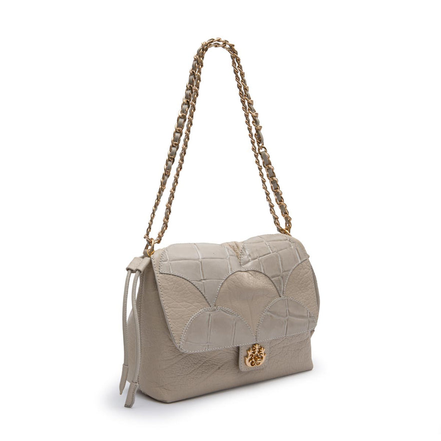 BOLSA MAREA PATCH SCALE FLAP MARSHMALLOW